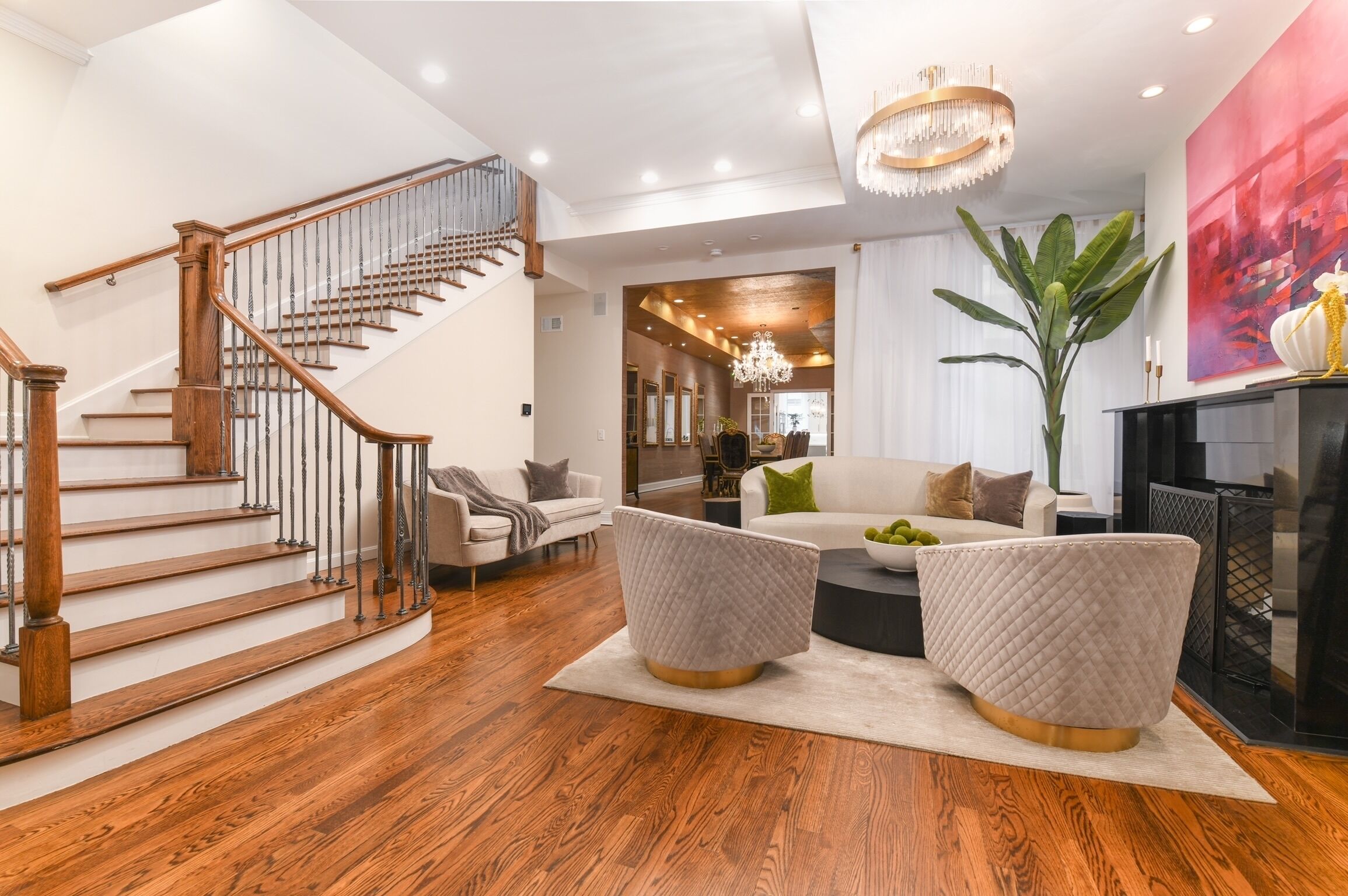 Smart TV, fireplace, books, music library