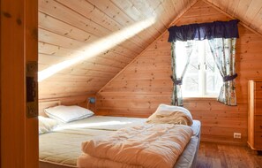 4 soverom, reiseseng for barn og sengetøy