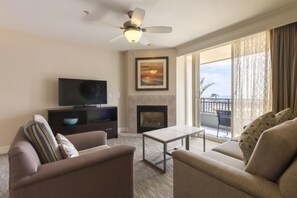 Smart TV, fireplace, ping pong