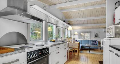2 bedroom cozy home in Jægerspris
