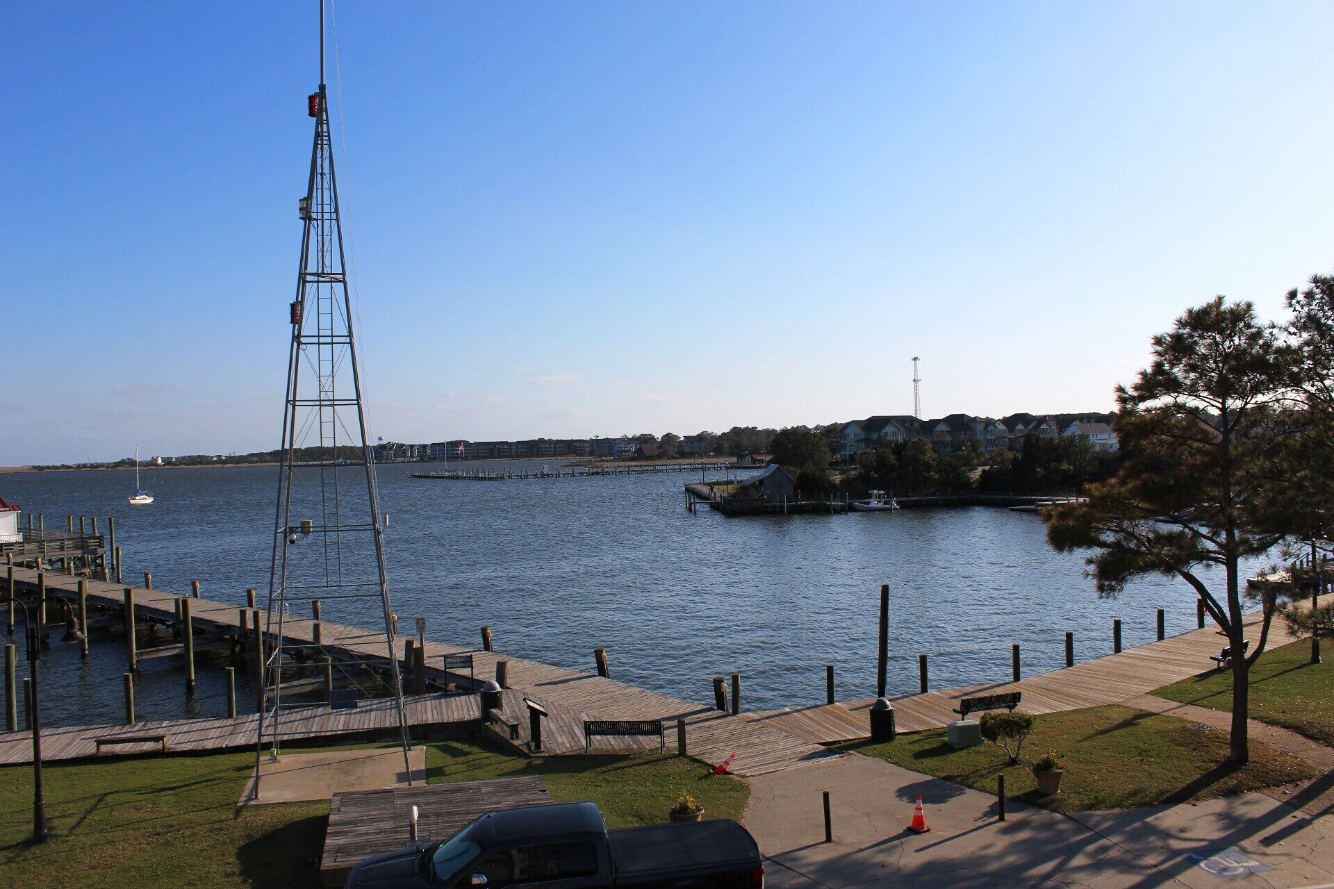 Queen Elizabeth #15 - Historic Manteo