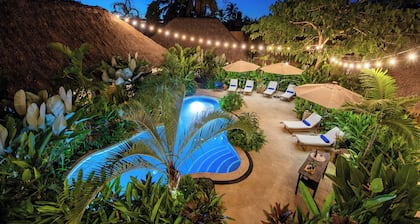 Villa Tayrona: Luxe Tropical Retreat for Groups