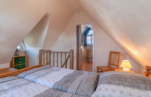 2 Schlafzimmer, Reisekinderbett, kostenloses WLAN, Bettwäsche