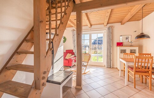 Nice home in Dithmarschen with WiFi