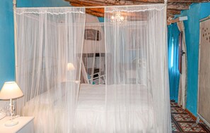 6 quartos, berço de viagem, Wi-Fi de cortesia, roupa de cama