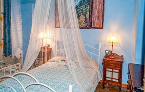 6 Schlafzimmer, Reisekinderbett, kostenloses WLAN, Bettwäsche