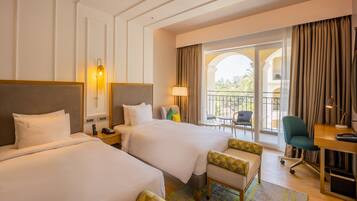 Premium bedding, minibar, in-room safe, desk