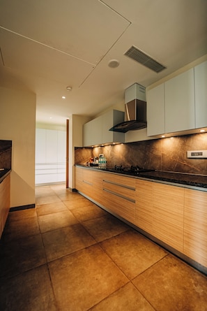 Suite, 2 Bedrooms, Balcony (Sunrise View) | Private kitchen | Coffee/tea maker