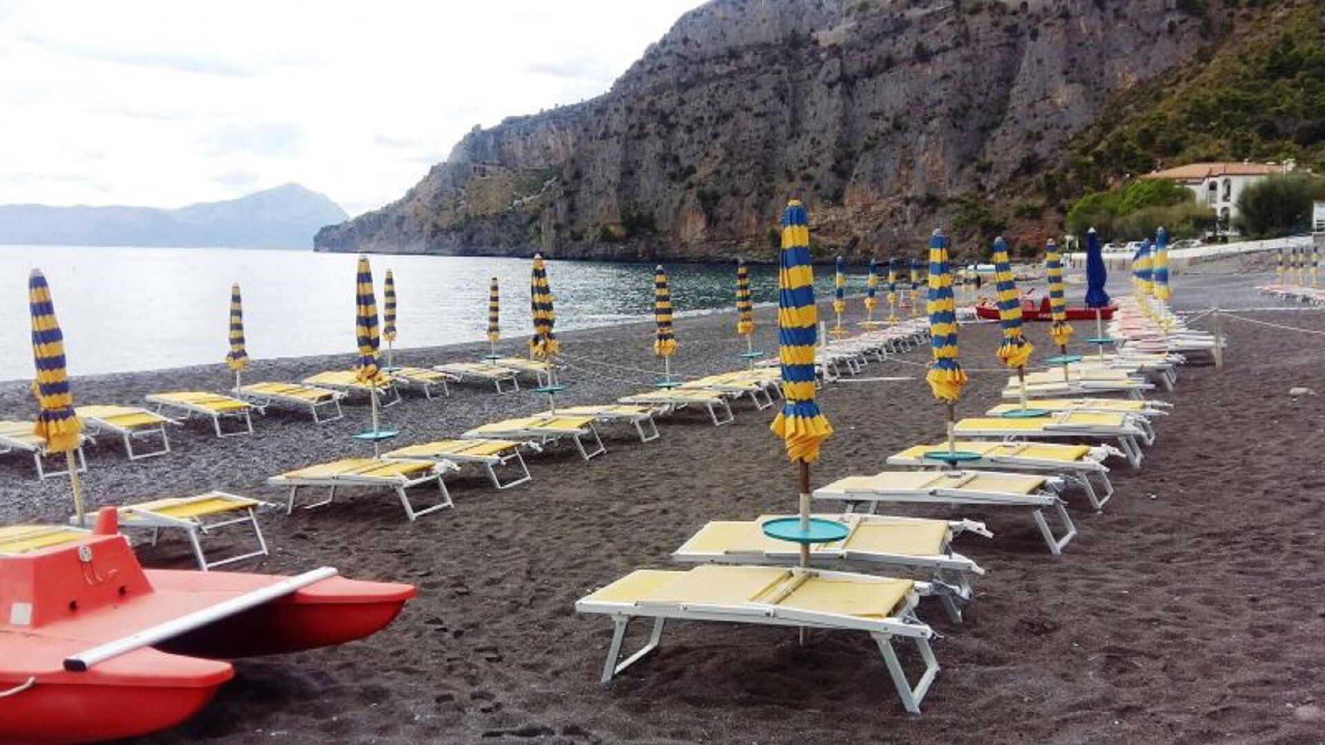 Strand