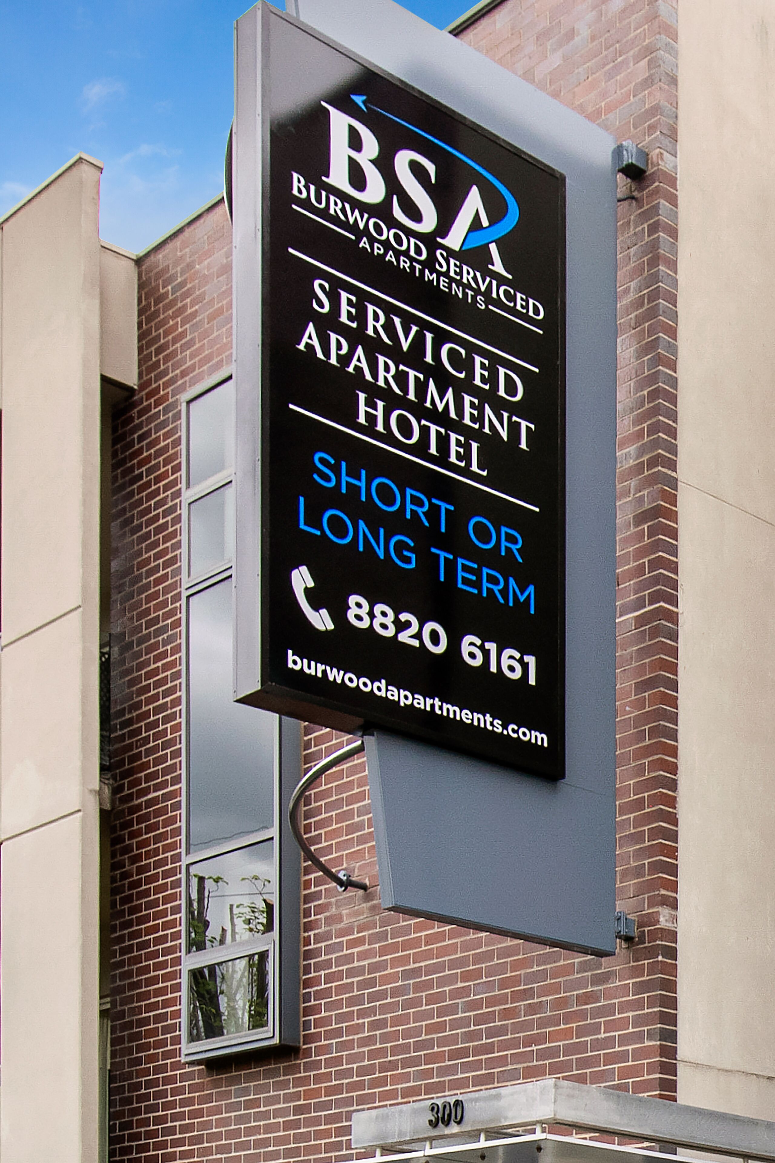 Modern and Spacious Two Bedroom Apartment — image 12