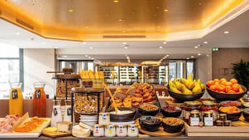 Daily buffet breakfast for a fee