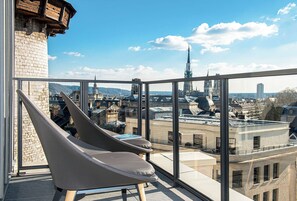 Junior Room, Terrace | Bathroom - Radisson Blu Hotel, Rouen Centre (Rouen)