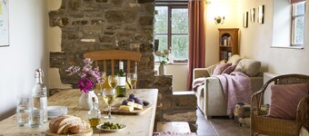 Barn Conversion With Indoor Swimming Pool In Stunning Rural Location Near Ocean