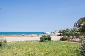 Vlak bij het strand