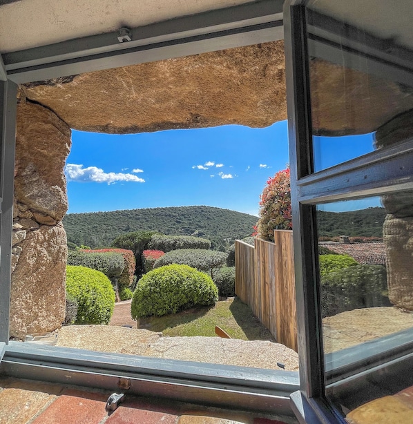 Property grounds - Casa Santa-Giulia Di Porto-Vecchio (Porto-Vecchio)