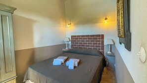 1 Schlafzimmer, Bügeleisen/Bügelbrett, Reisekinderbett, WLAN