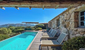 Una piscina riscaldata