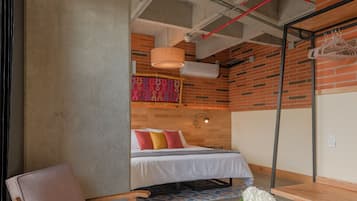 Suite, terraza | Zona de estar | Una mesa de tenis de mesa