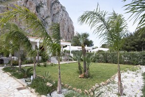 Exterior - Casa Laura di fronte la Tonnara (San Vito Lo Capo)
