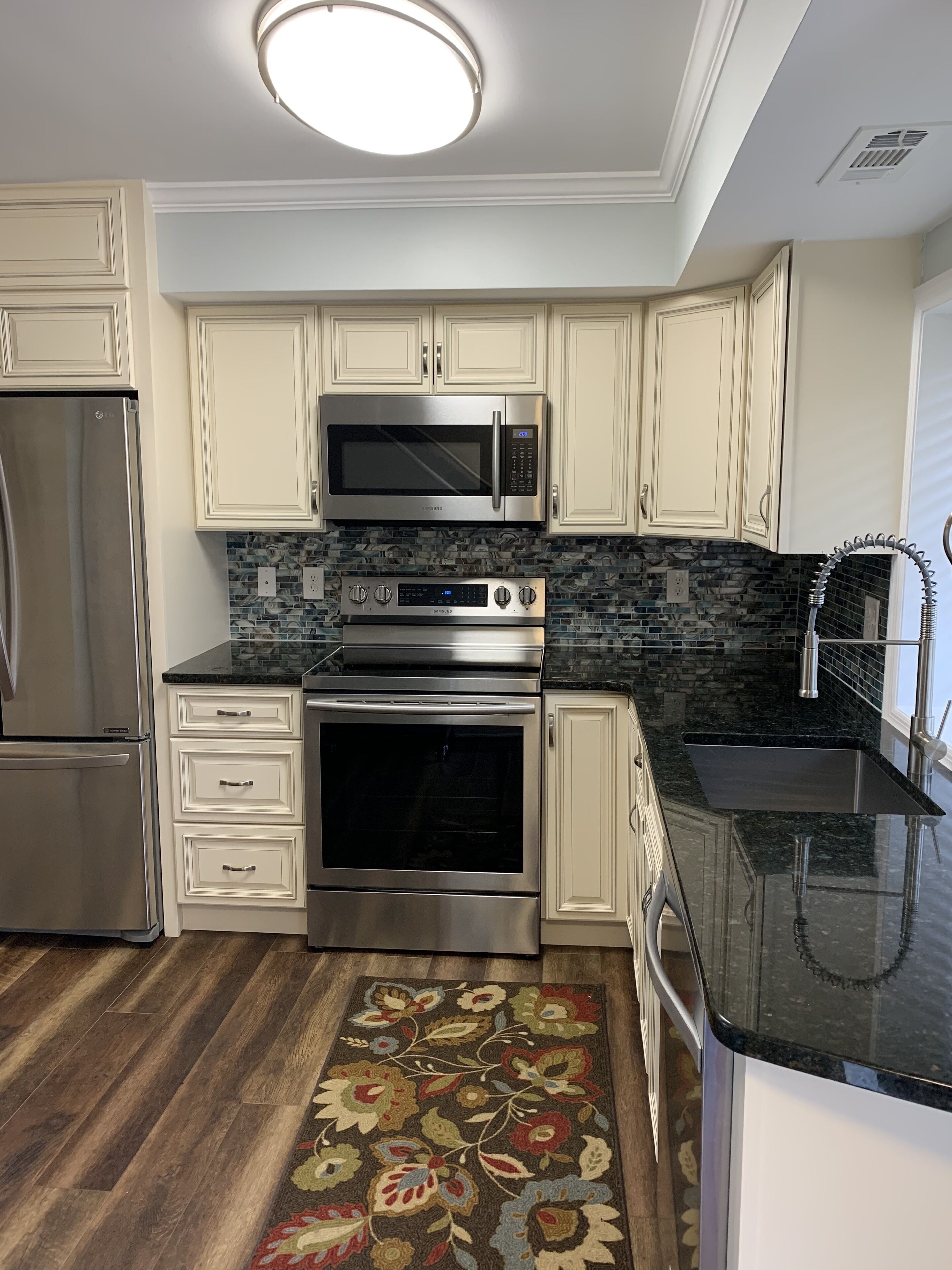 Beachfront 2 Bedroom 2 Bath Condo