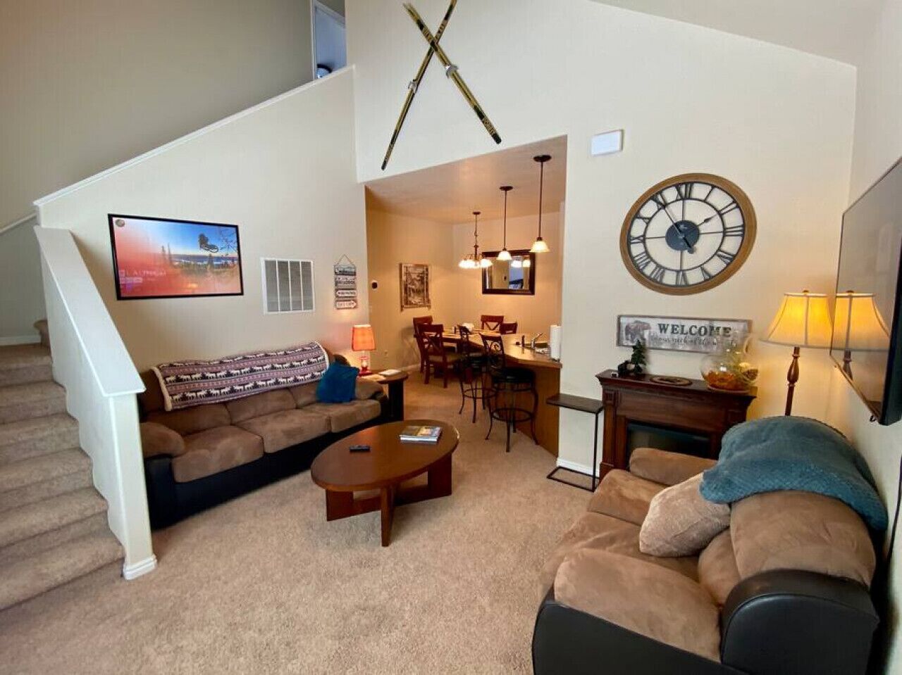 Smart TV, fireplace, video games