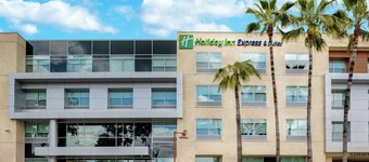 智选假日酒店及套房格伦代尔市中心由IHG