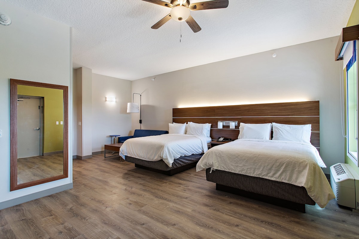 Ropa de cama de alta calidad y camas con pillow-top