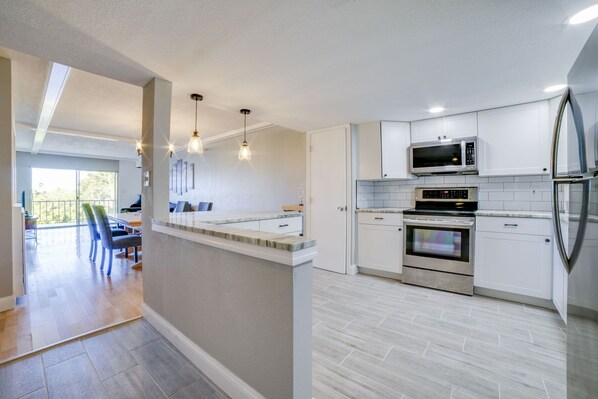 Fridge, microwave, oven, dishwasher