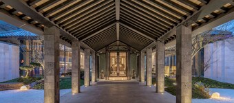 Howard Johnson Huashuiwan Hot Springs Resort Chengdu