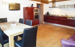 Kühlschrank, Herdplatte, Geschirrspüler