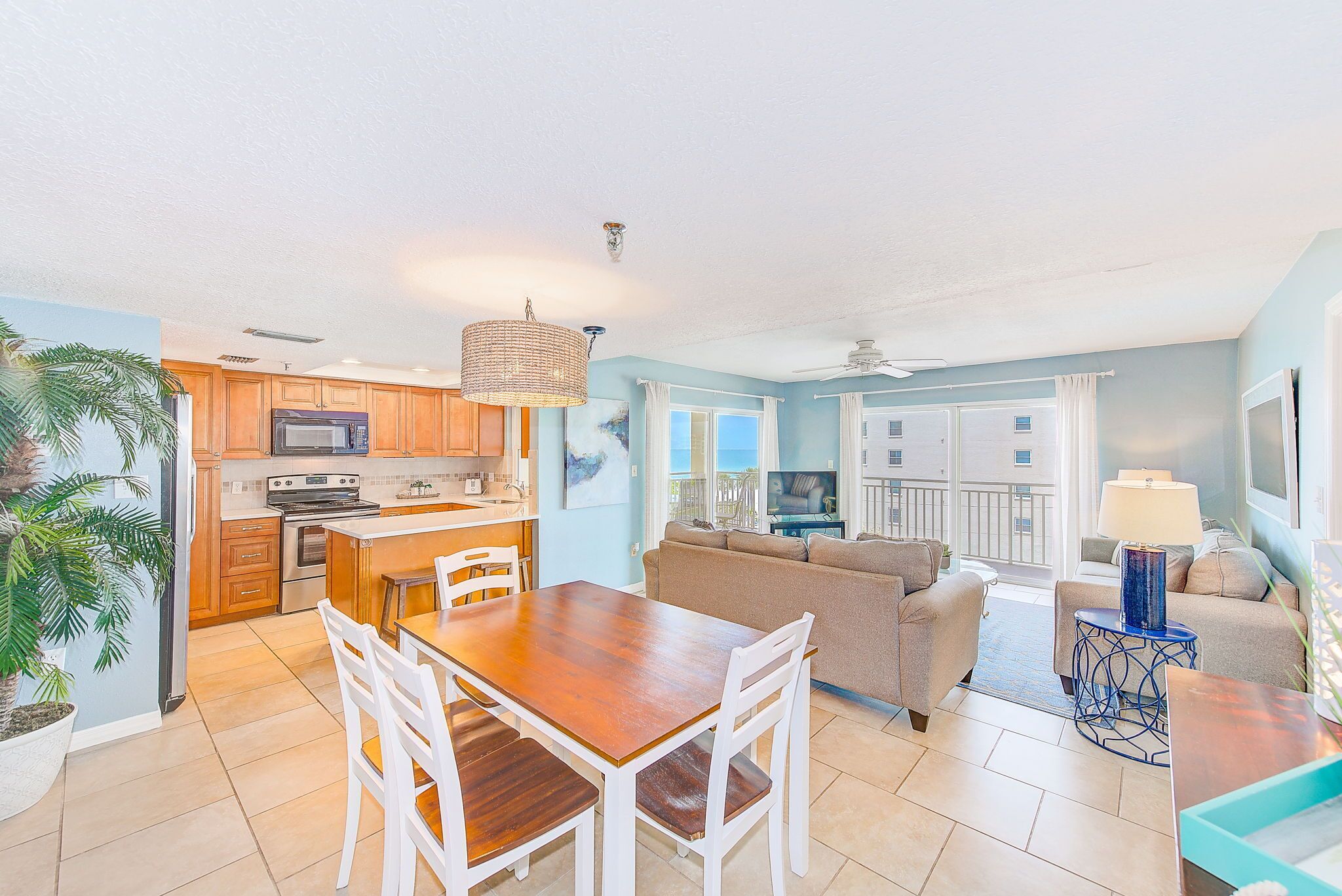 Beachfront Escape! Sleeps 10, Heated Pool - 307