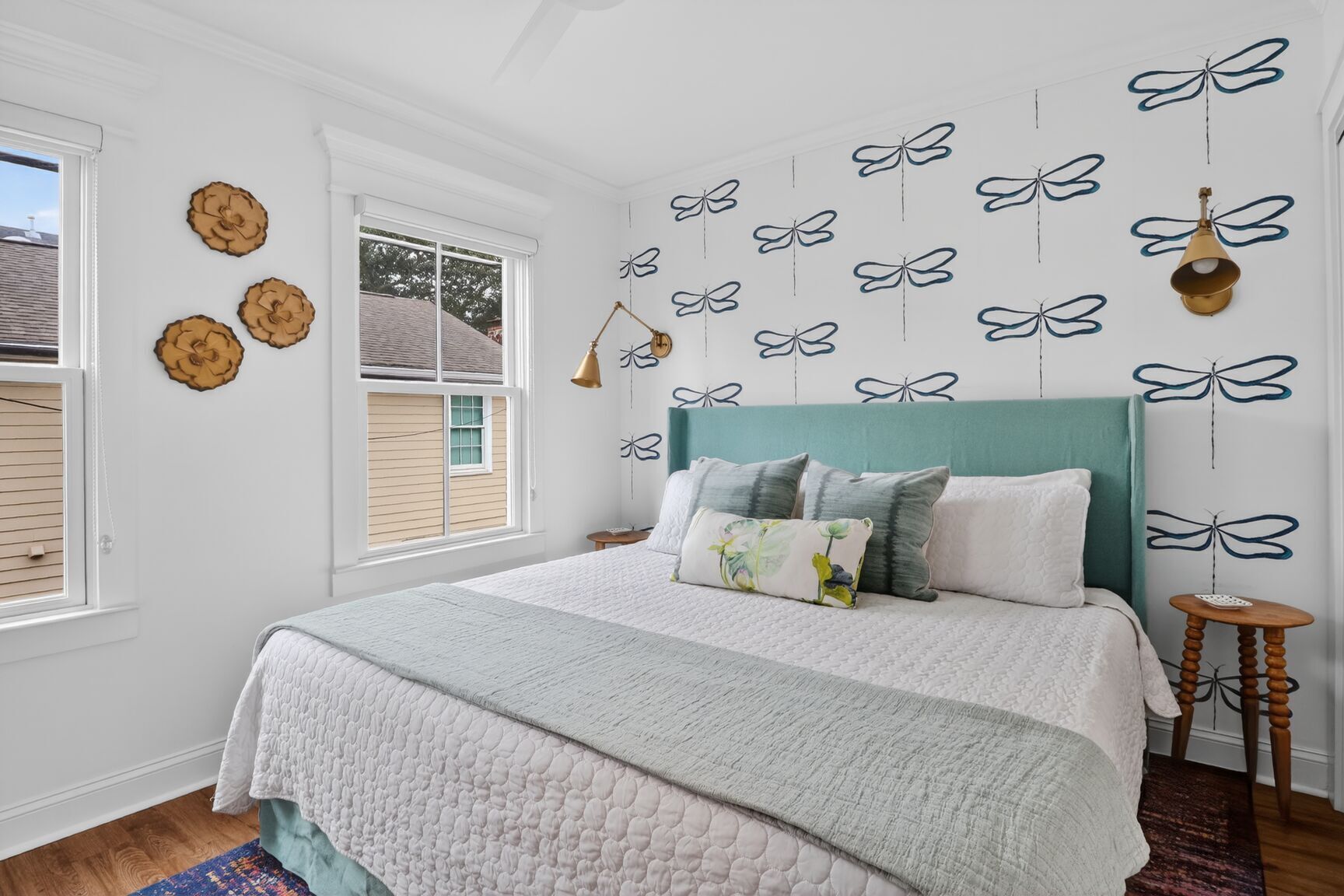 1 dormitorio, tabla de planchar con plancha, wifi y ropa de cama