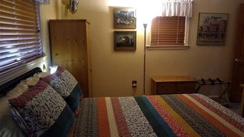 1 camera, una scrivania, ferro/asse da stiro, Wi-Fi gratuito