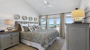 3 chambres, bureau, fer et planche à repasser, lit parapluie