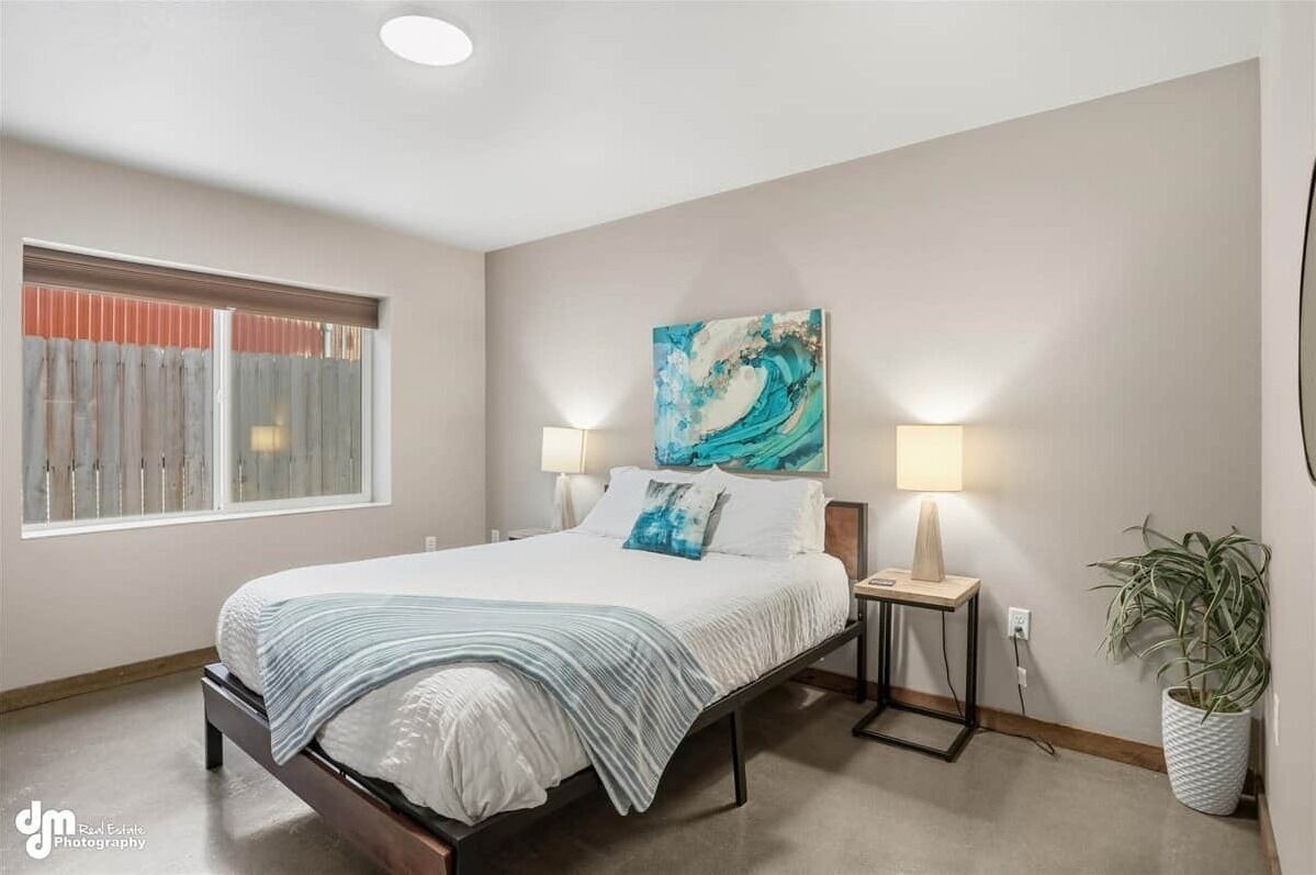 3 bedrooms, iron/ironing board, travel cot, WiFi