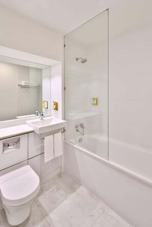 Bathroom - Fairfield by Marriott Bengaluru Whitefield (Bengaluru)