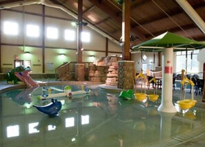 Piscine couverte, piscine extérieure