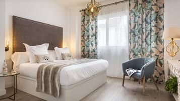 1 chambre, literie de qualité supérieure, couette en duvet d'oie