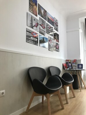 المنشأة من الداخل