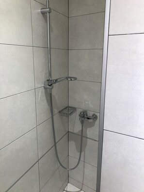 Bathroom - LM Rooms Opera (Madrid)