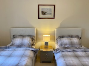 Apartment, Multiple Beds | 2 bedrooms, iron/ironing board, free WiFi, bed sheets