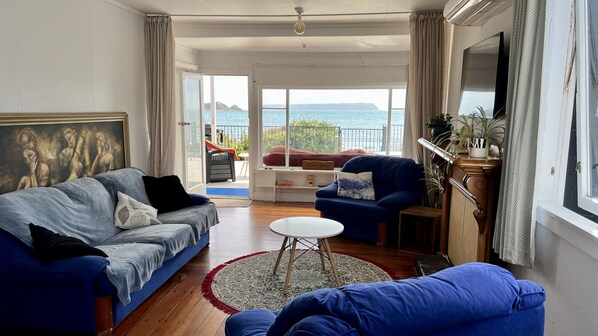 Téléviseur connecté, écran d’ordinateur