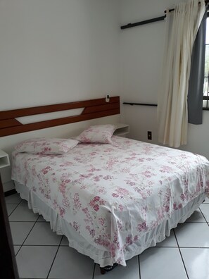 5 bedrooms, iron/ironing board, WiFi, bed sheets - Great apartment - Santinho/Ingleses. (Florianópolis)