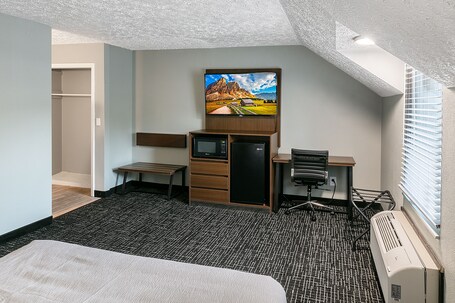 Gatlinburg Mountain Inn - Image 29