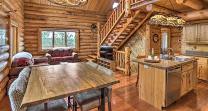 Custom Black hills log cabin w/ views, secluded, 12 miles to MT Rushmore!
