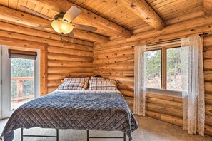 3 chambres, fer et planche à repasser, Wi-Fi gratuit, draps fournis