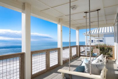 Gulf Front Family Beach House:Heated Pool:Hot Tub:Outdoor Game Tables