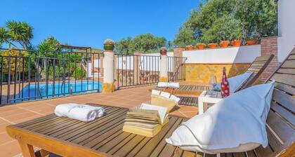 Cortijo El Olivar Órgiva by Ruralidays