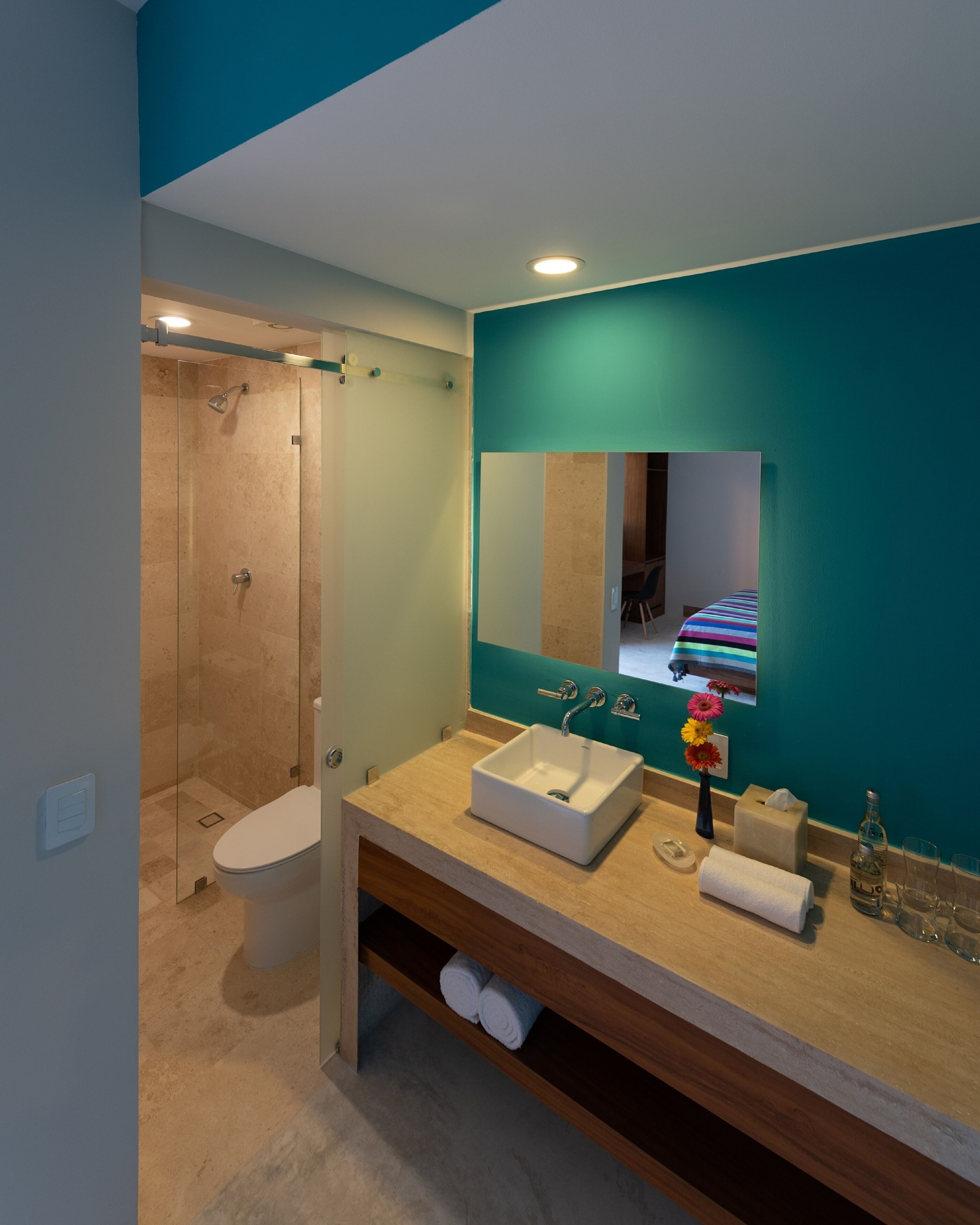 shower, towels, soap, shampoo