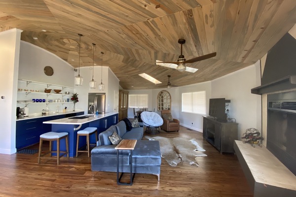 Televisión, chimenea